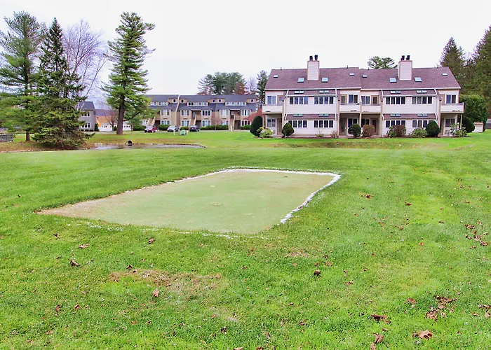 The Ponds At Foxhollow
